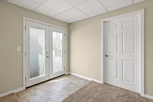 2119 Serenity Ln, Woodstock, IL 60098 - Photo 33