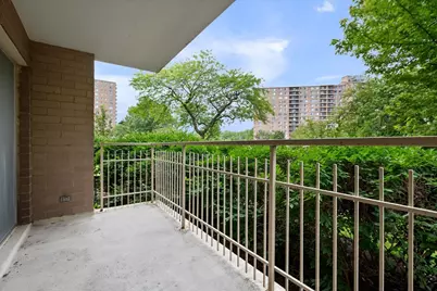 7061 N Kedzie Avenue #115, Chicago, IL 60645 - Photo 19