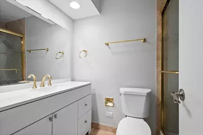 7061 N Kedzie Avenue #115, Chicago, IL 60645 - Photo 17