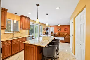 132 Treehouse Rd, Matteson, IL 60443 - Photo 5