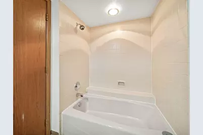 11103 Regency Drive #11103, Westchester, IL 60154 - Photo 23