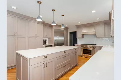 2315 Ridgewood Road, Lisle, IL 60532 - Photo 3