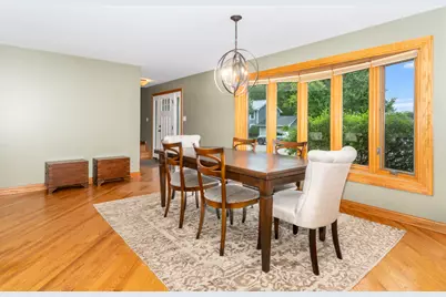 2315 Ridgewood Road, Lisle, IL 60532 - Photo 15