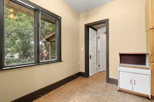 409 Linden Ave, Joliet, IL 60433 - Photo 7