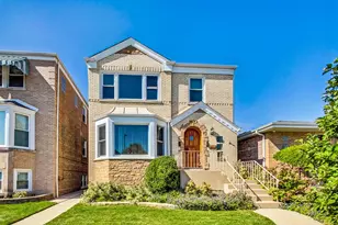 5644 N Meade Ave, Chicago, IL 60646 - Photo 1