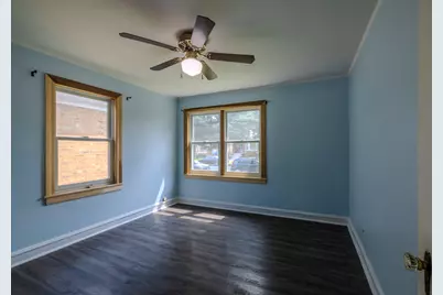 9308 S Troy Avenue, Evergreen Park, IL 60805 - Photo 15
