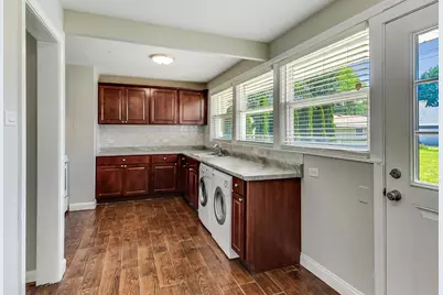 3631 Kemman Avenue, Brookfield, IL 60513 - Photo 9