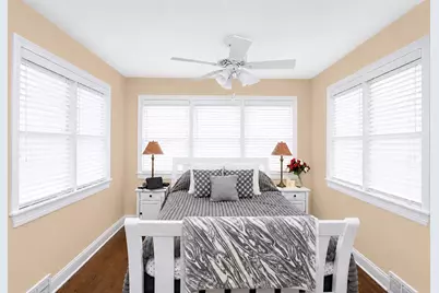 237 N Hamlin Avenue, Park Ridge, IL 60068 - Photo 13