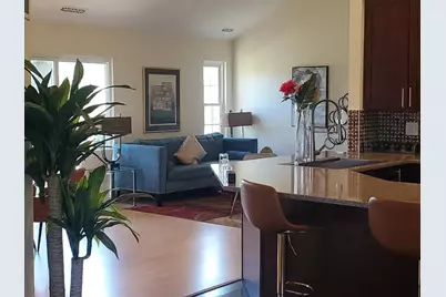 213 Old Oak Drive #213, Buffalo Grove, IL 60089 - Photo 3