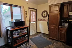 312 W 6th St, Prophetstown, IL 61277 - Photo 9