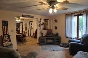 312 W 6th St, Prophetstown, IL 61277 - Photo 5