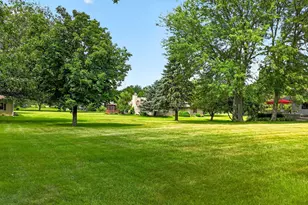 10293 E Hickory Ridge Dr, Rochelle, IL 61068 - Photo 39