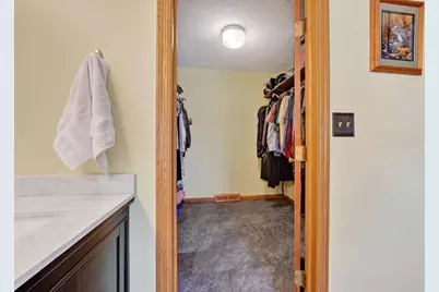 10293 E Hickory Ridge Drive, Rochelle, IL 61068 - Photo 23