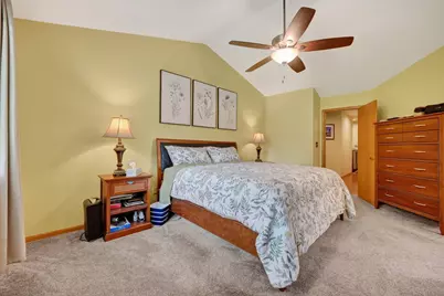 10293 E Hickory Ridge Drive, Rochelle, IL 61068 - Photo 17