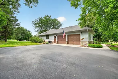 10293 E Hickory Ridge Drive, Rochelle, IL 61068 - Photo 45