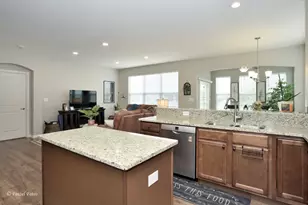 980 Prescott Ln, Pingree Grove, IL 60140 - Photo 5