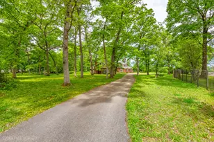 4 Auburn Ln, Barrington Hills, IL 60010 - Photo 73