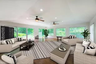 4 Auburn Ln, Barrington Hills, IL 60010 - Photo 19
