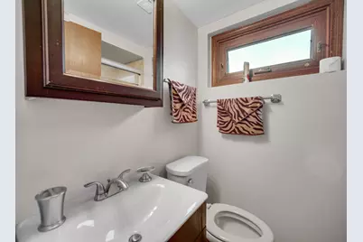 10013 W Lyndale Avenue, Melrose Park, IL 60164 - Photo 19