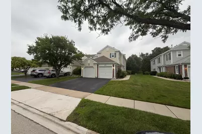 266 Greensboro Court #5, Elk Grove Village, IL 60007 - Photo 1