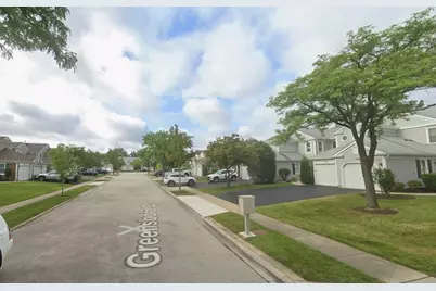 266 Greensboro Court #5, Elk Grove Village, IL 60007 - Photo 3