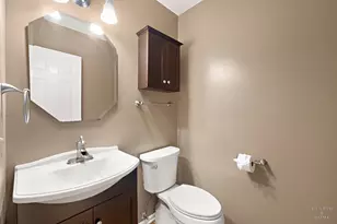 2346 Woodside Ct, Carpentersville, IL 60110 - Photo 5