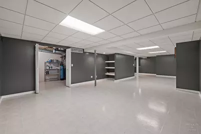 [Address not provided], Carpentersville, IL 60110 - Photo 27