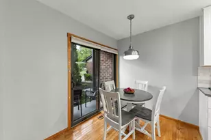 1025 Loughborough Ct, Wheaton, IL 60189 - Photo 9