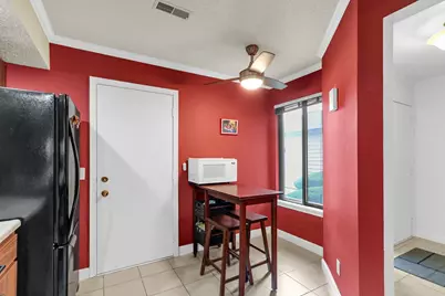 2426 Morrissey Park Drive #2426, Champaign, IL 61821 - Photo 7