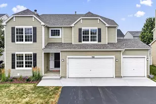 996 Timber Lake Dr, Antioch, IL 60002 - Photo 1