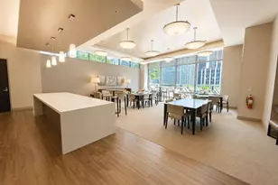 240 E Illinois St, Chicago, IL 60611 - Photo 23