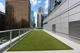 240 E Illinois St, Chicago, IL 60611 - Photo 25