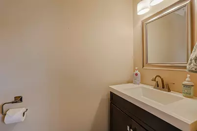6104 Westgate Court, Woodridge, IL 60517 - Photo 17