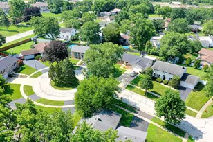 6104 Westgate Ct, Woodridge, IL 60517 - Photo 41