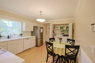 6104 Westgate Ct, Woodridge, IL 60517 - Photo 13