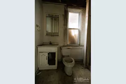 241 W Hickory Street, Kankakee, IL 60901 - Photo 21