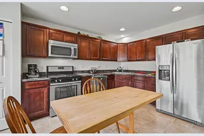 272 Wildmeadow Lane, Woodstock, IL 60098 - Photo 5