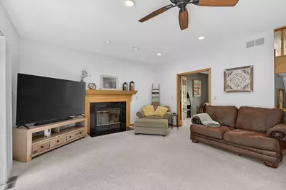 307 Kain Street, Ottawa, IL 61350 - Photo 7
