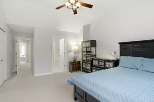4243 Linden Tree Ln, Glenview, IL 60026 - Photo 17