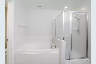 4243 Linden Tree Lane, Glenview, IL 60026 - Photo 21