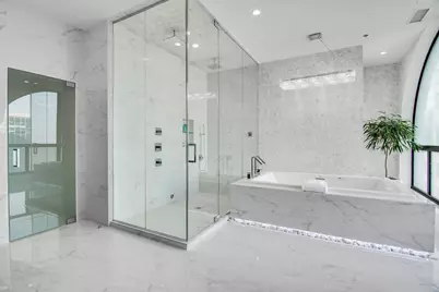 200 N Dearborn Street #4700, Chicago, IL 60601 - Photo 21