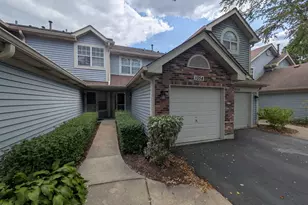 1054 Rockport Dr, Carol Stream, IL 60188 - Photo 1