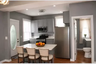 6934 S Eberhart Avenue, Chicago, IL 60637 - Photo 5