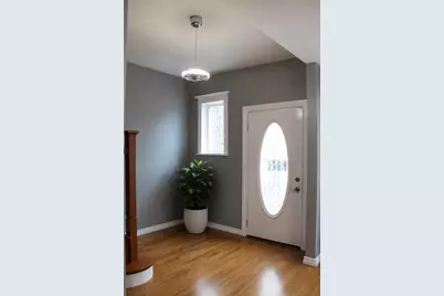 6934 S Eberhart Avenue, Chicago, IL 60637 - Photo 3