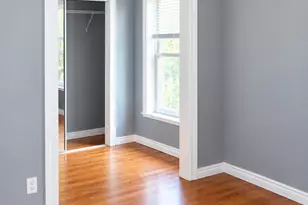 6934 S Eberhart Ave, Chicago, IL 60637 - Photo 7