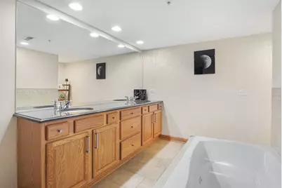 4833 N Olcott Avenue #201, Harwood Heights, IL 60706 - Photo 21
