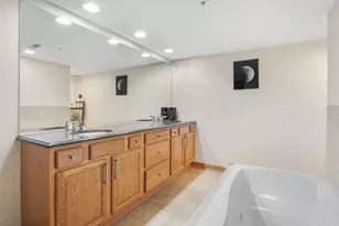 4833 N Olcott Ave, Harwood Heights, IL 60706 - Photo 21