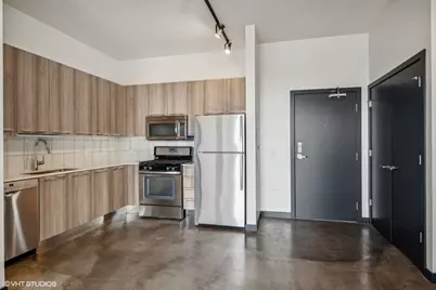 1647 N Milwaukee Avenue #208, Chicago, IL 60647 - Photo 7