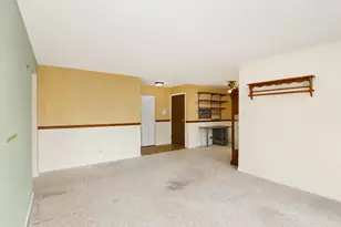 234 Deerpath Ct, Schaumburg, IL 60193 - Photo 7
