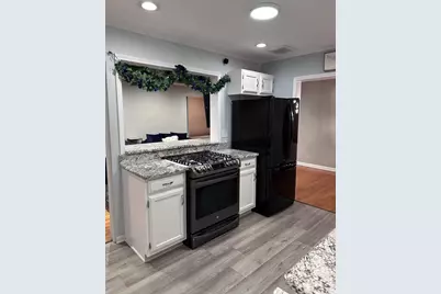 1132 N Main Street, Naperville, IL 60563 - Photo 15